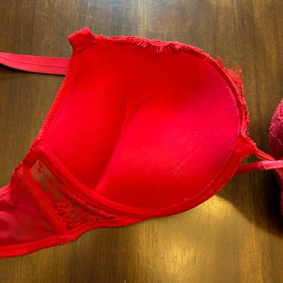 Victoria's Secret Women Very Sexy Push Up Bra Padded Underwire Red 34D Lace - Picture 7 of 16